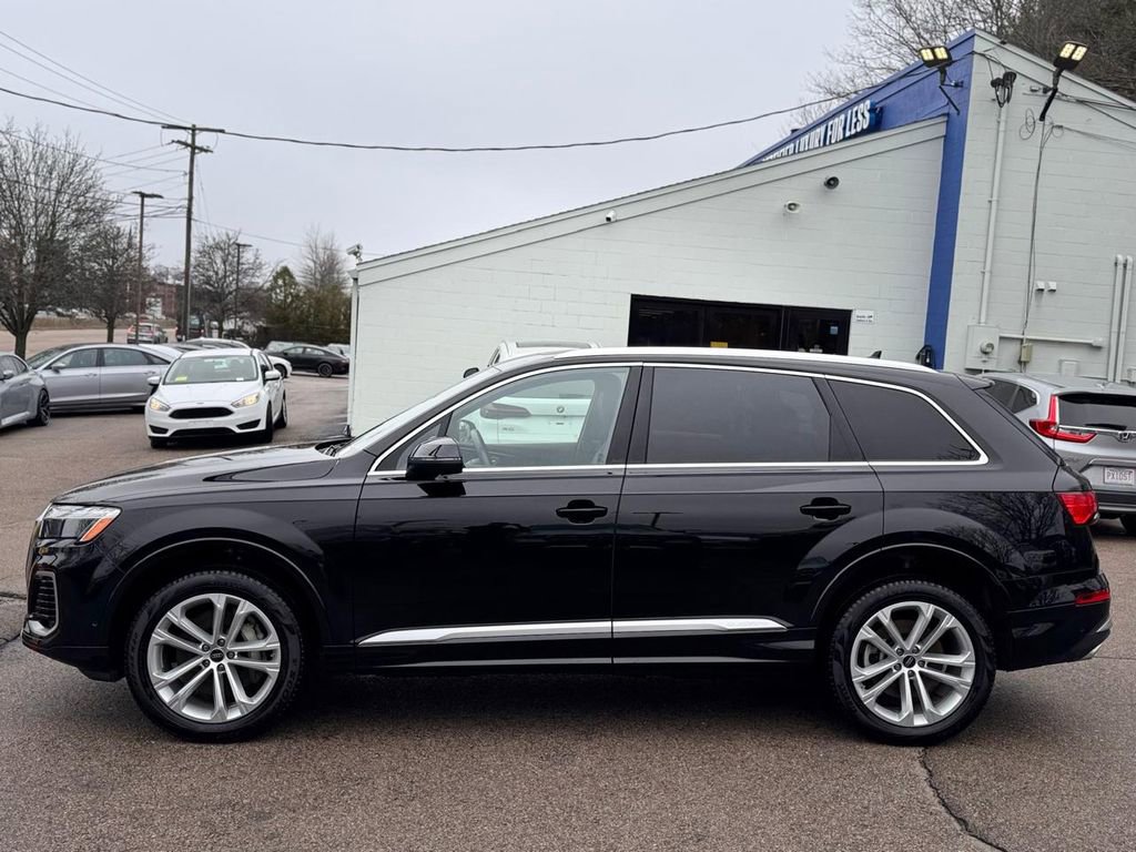Used 2025 Audi Q7 3.0T Premium Plus image 3