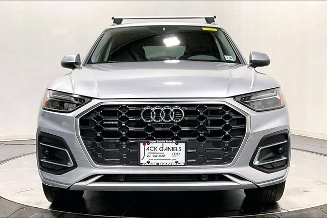 Used 2024 Audi Q5 e Premium Plus w/ Premium Plus Package AWD/4WD image 2