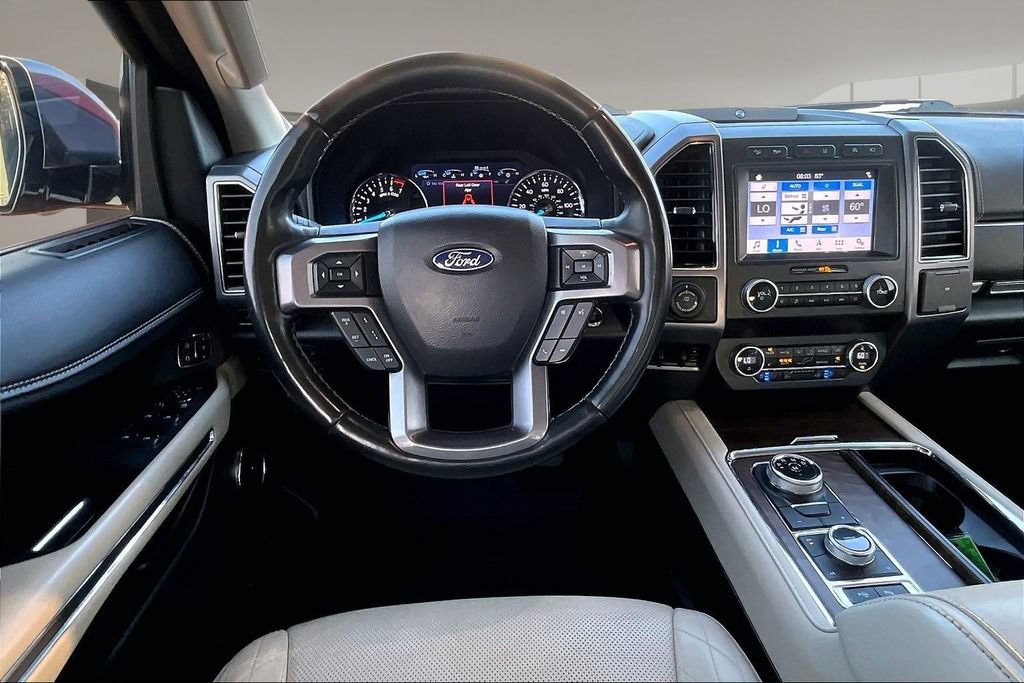 Used 2019 Ford Expedition Platinum AWD/4WD image 5