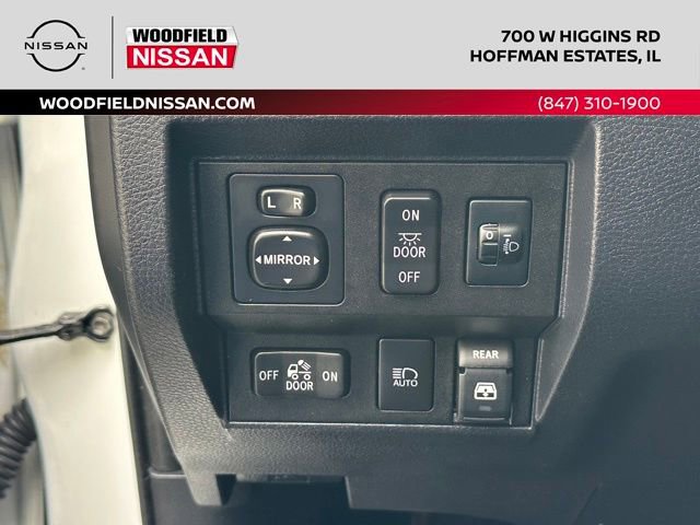 Used 2018 Toyota Tundra SR5 AWD/4WD image 23