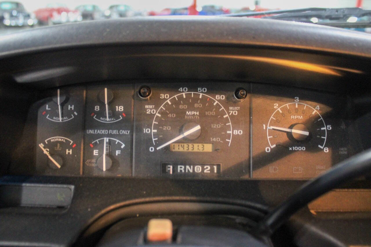 Used 1994 Ford Bronco XLT image 11