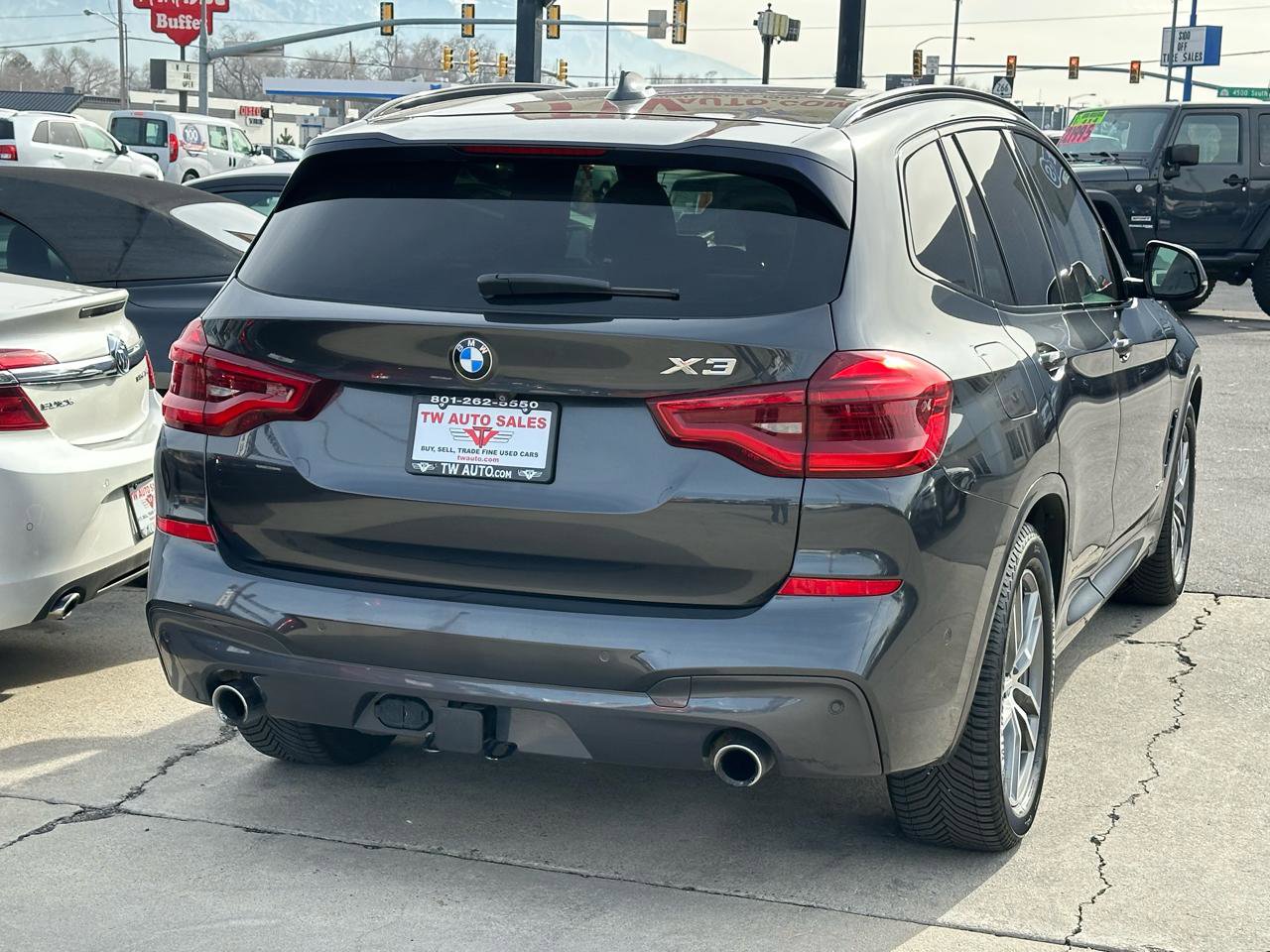 Used 2018 BMW X3 xDrive30i image 5