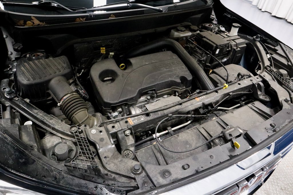 Used 2024 GMC Terrain SLT image 16