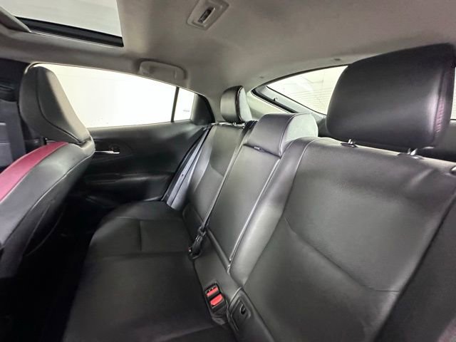 Used 2024 Toyota Prius Prime Premium w/ Advanced Technology Package image 16