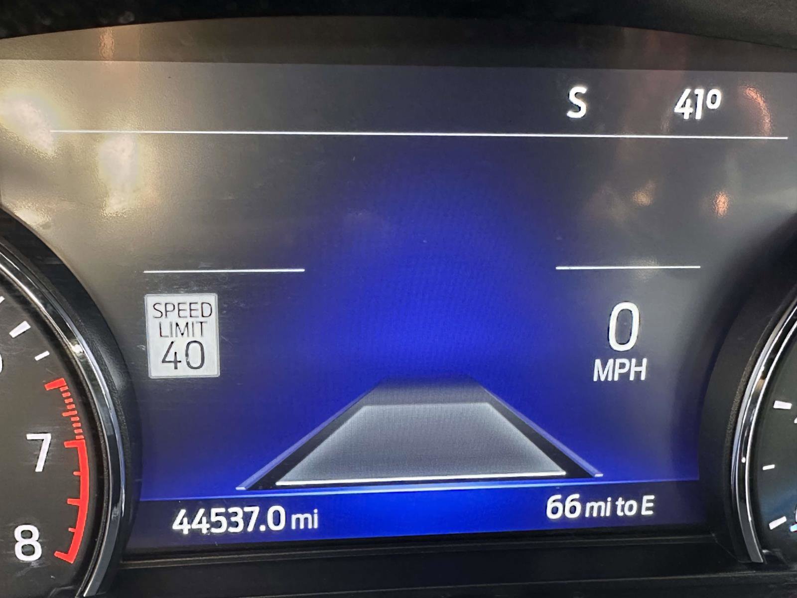 Used 2022 Ford Explorer Limited w/ Equipment Group 301A image 31