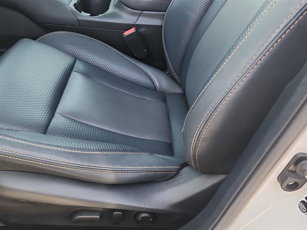 Used 2022 Subaru Outback Wilderness w/ Wilderness Package image 12