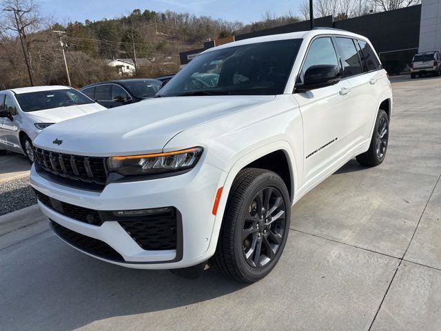 New 2026 Jeep Grand Cherokee Limited Reserve image 12