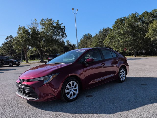 Used 2025 Toyota Corolla LE FWD image 8