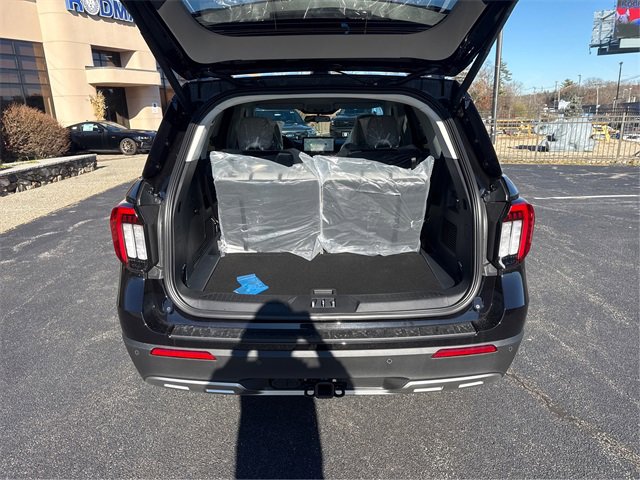 New 2026 Ford Explorer Active image 11