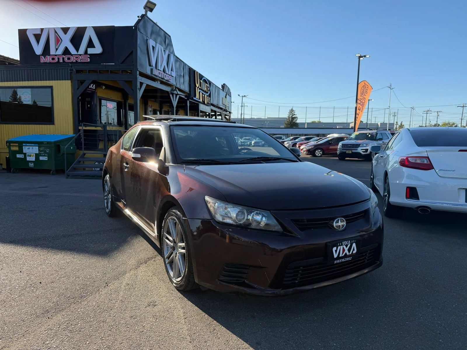 Used 2013 Scion tC FWD image 1