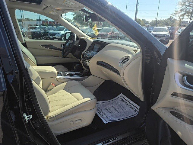 Used 2020 INFINITI QX60 Luxe w/ Essential Package FWD image 20