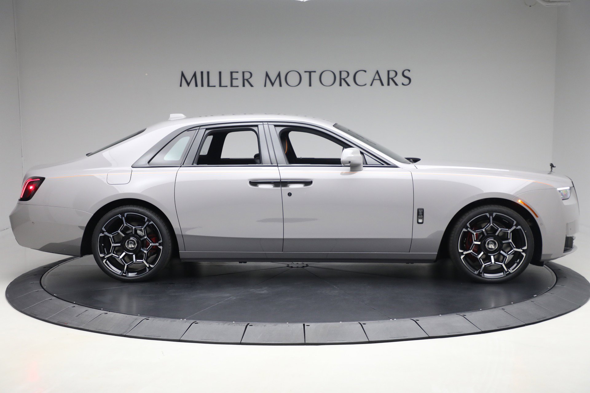 New 2025 Rolls-Royce Ghost Black Badge image 3
