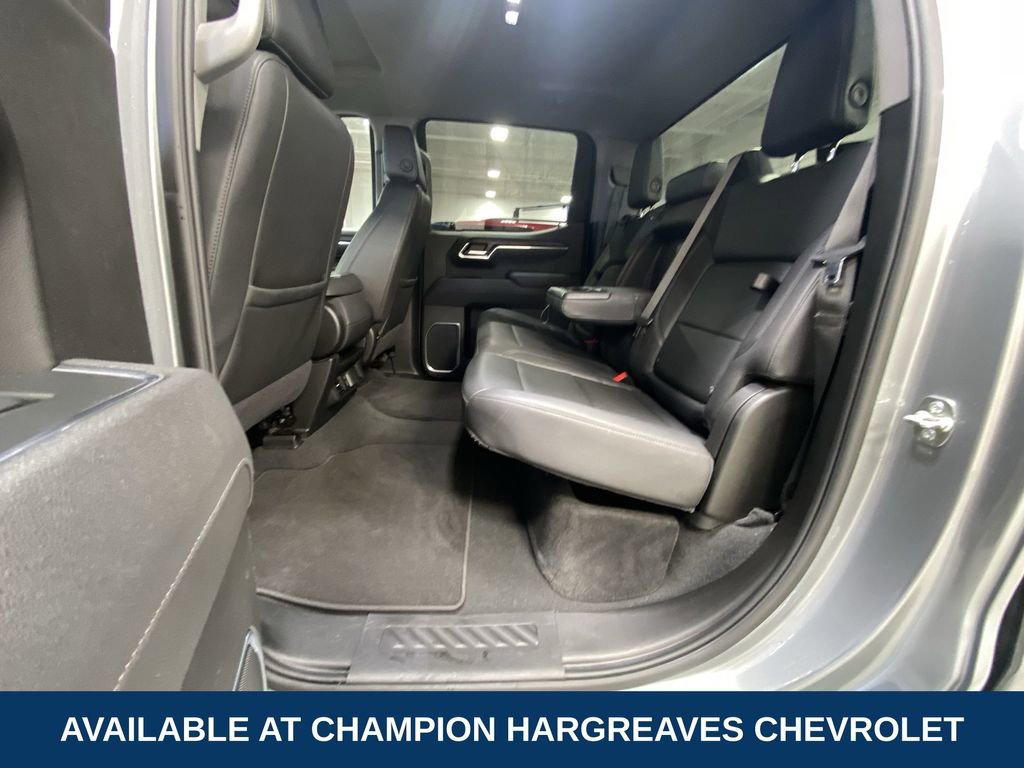 Used 2025 GMC Sierra 1500 SLT image 33