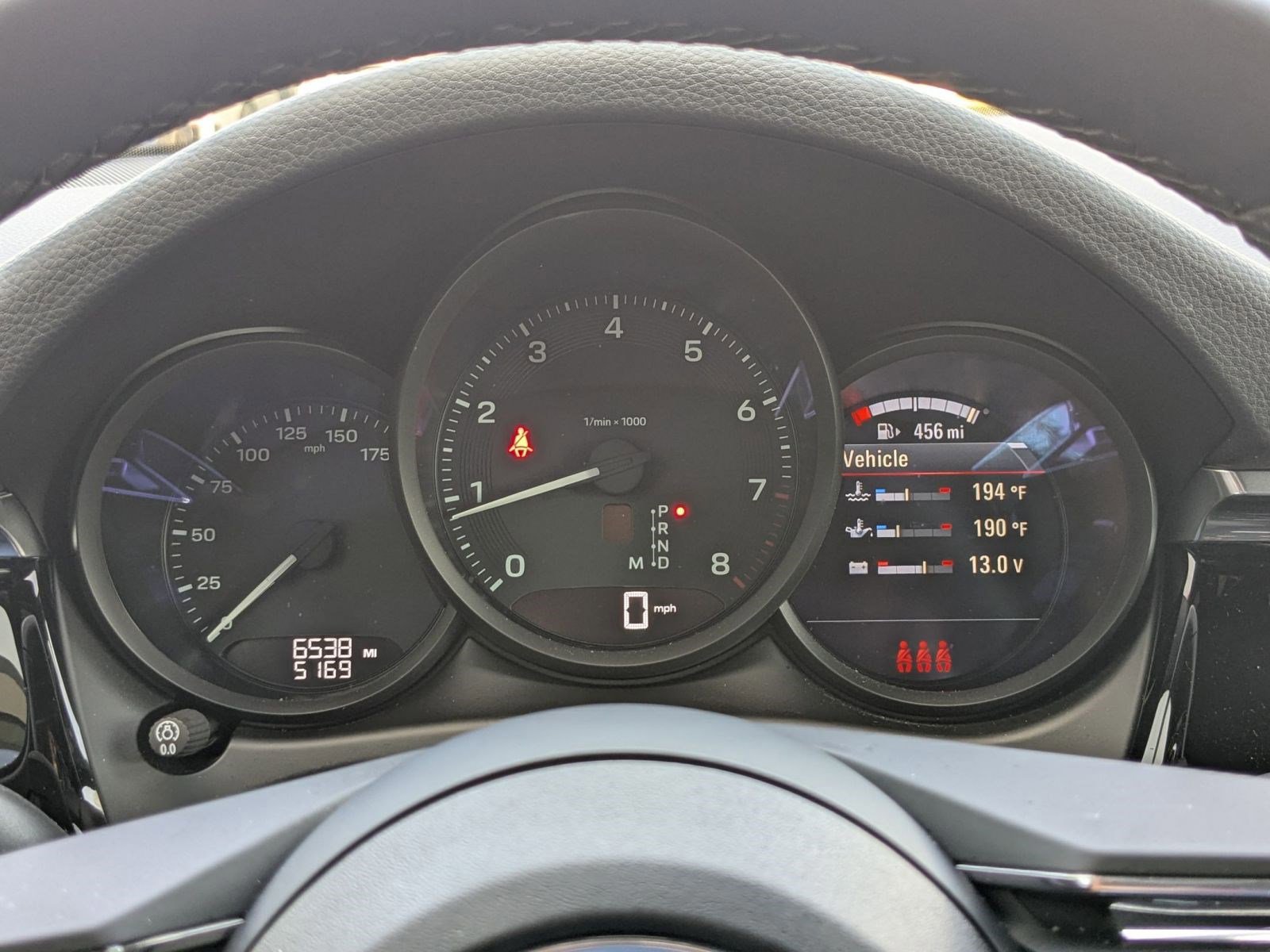 Certified 2025 Porsche Macan image 16