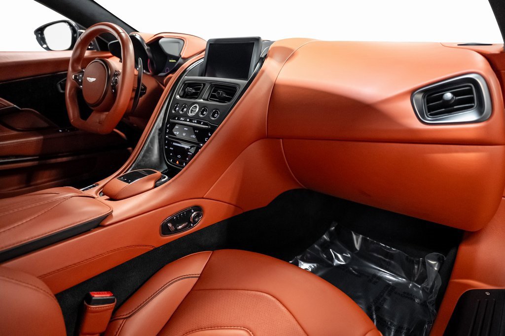 Used 2019 Aston Martin DBS Superleggera image 57