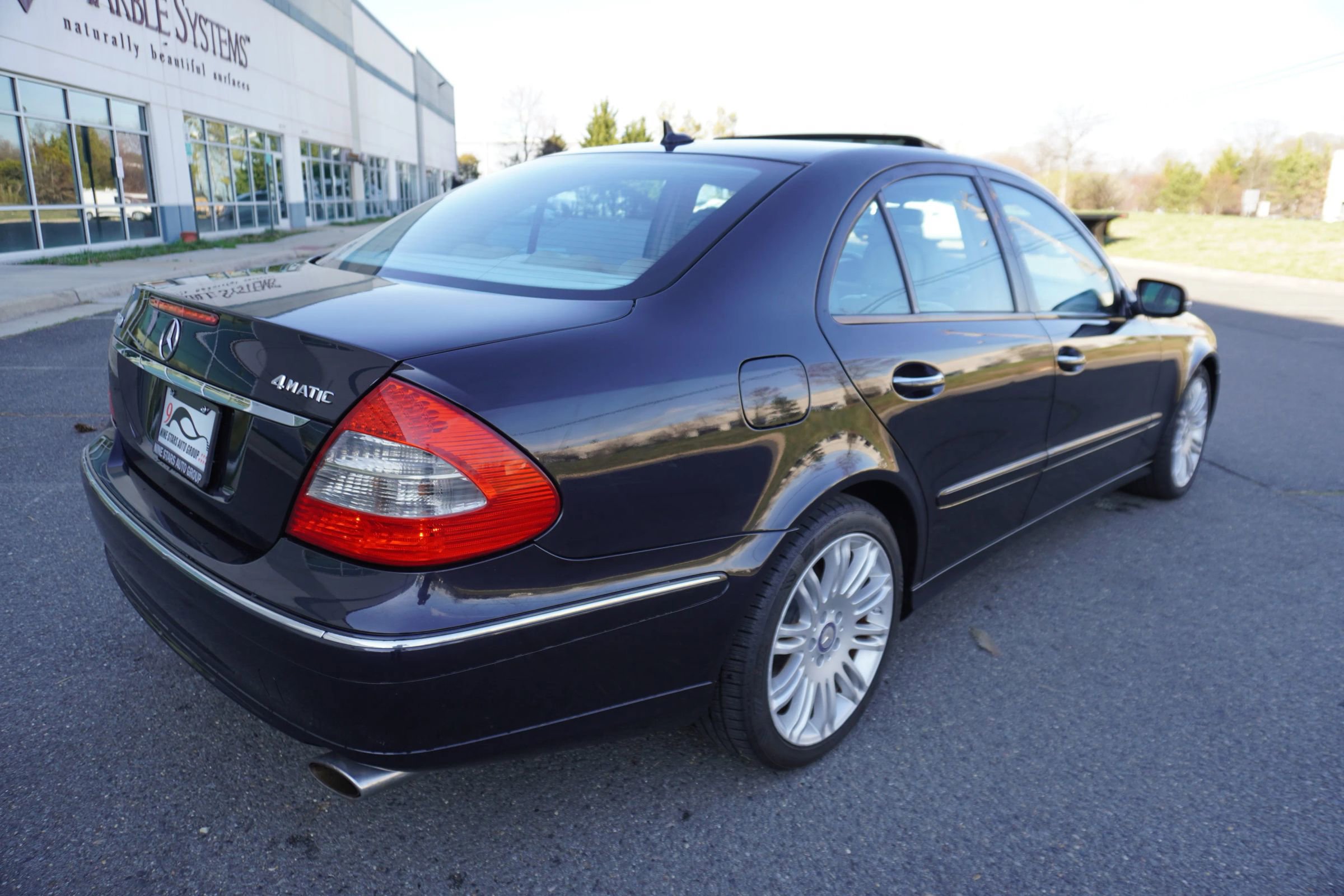 Used 2008 Mercedes-Benz E 350 E 350 4MATIC Sedan 4D image 7