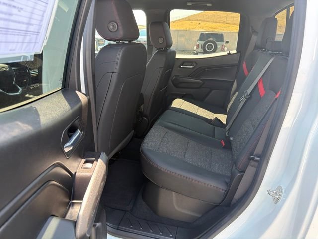 Used 2023 Chevrolet Colorado Z71 w/ Z71 Convenience Package 2 AWD/4WD image 9