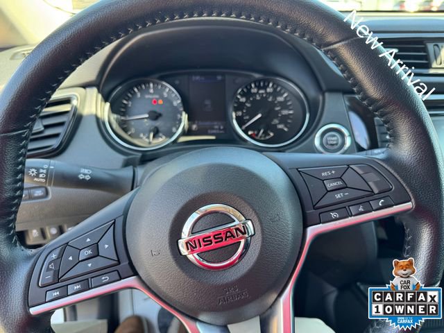 Used 2020 Nissan Rogue SV image 8