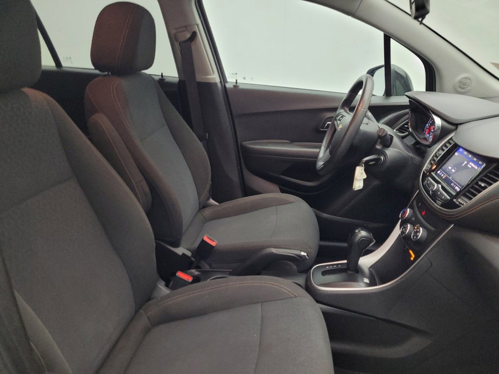 Used 2020 Chevrolet Trax LS w/ Tint and Cruise Package image 21