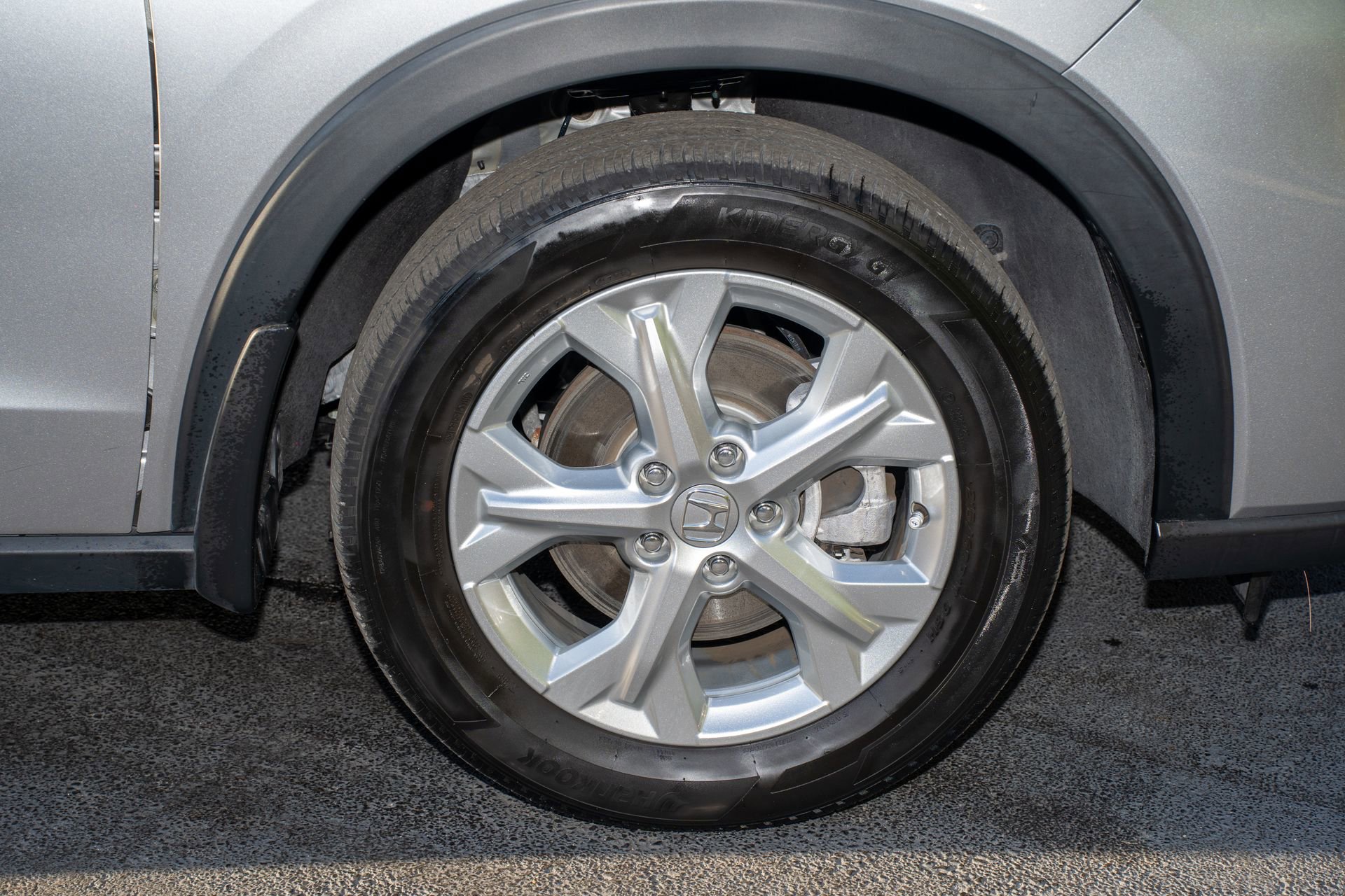 Certified 2023 Honda HR-V LX image 39