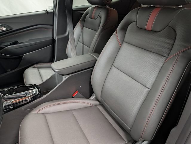 New 2026 Chevrolet Trax RS w/ Driver Confidence Package image 10