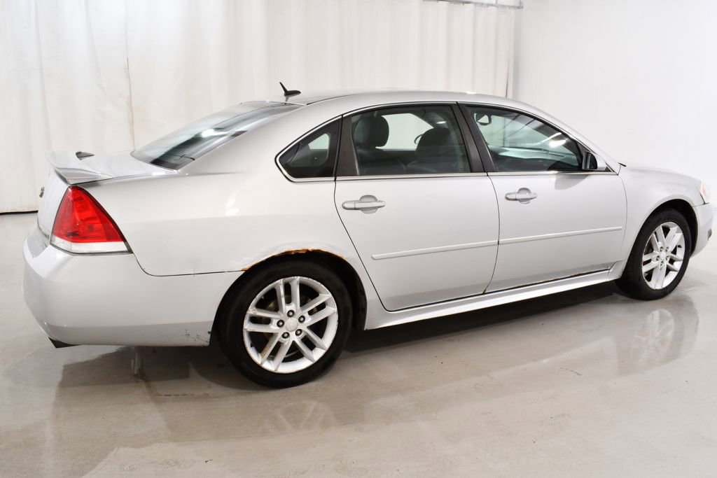 Used 2012 Chevrolet Impala LTZ FWD image 11