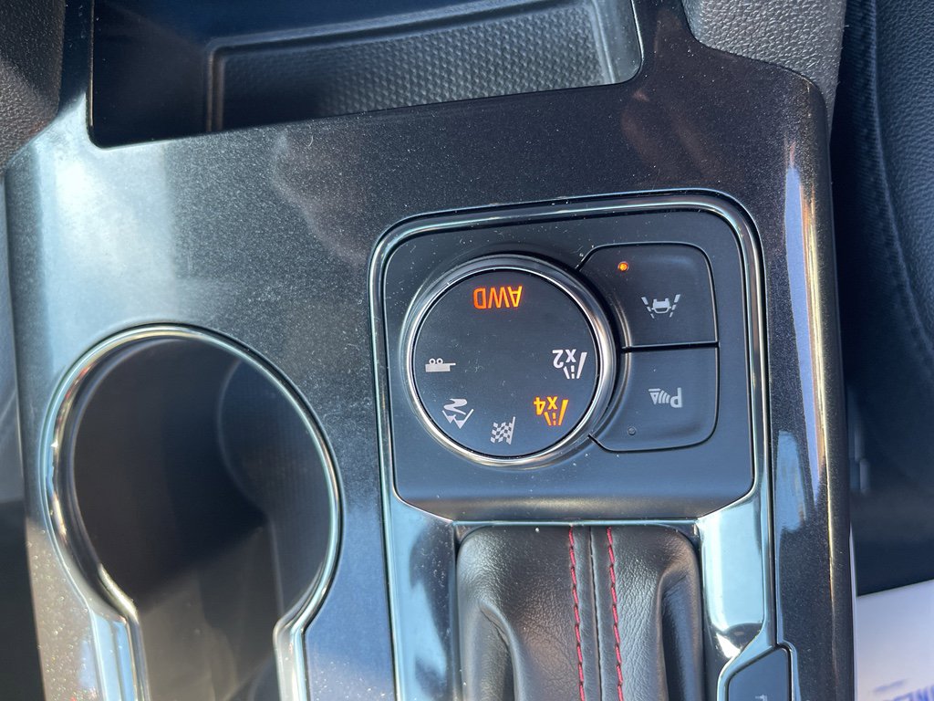 Used 2023 Chevrolet Blazer RS w/ Driver Confidence II Package AWD/4WD image 32