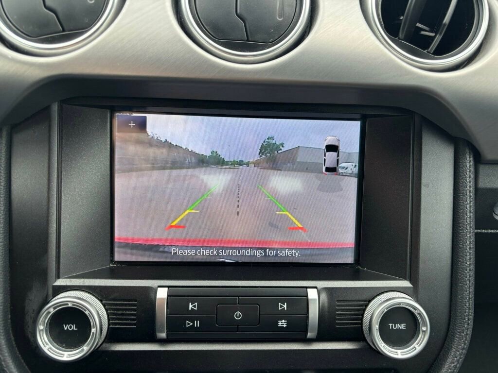 Used 2020 Ford Mustang Premium RWD image 18