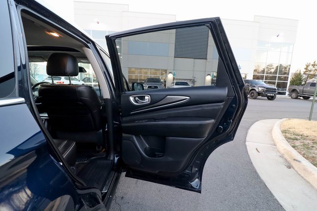 Used 2019 INFINITI QX60 Luxe w/ Essential Package image 43