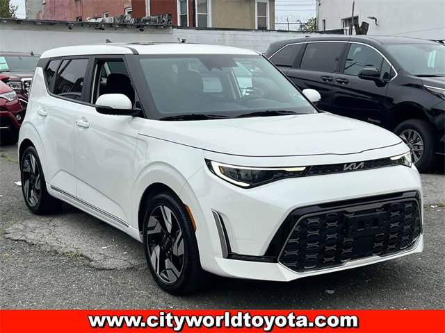 Used 2023 Kia Soul GT-Line w/ GT-Line Technology Package