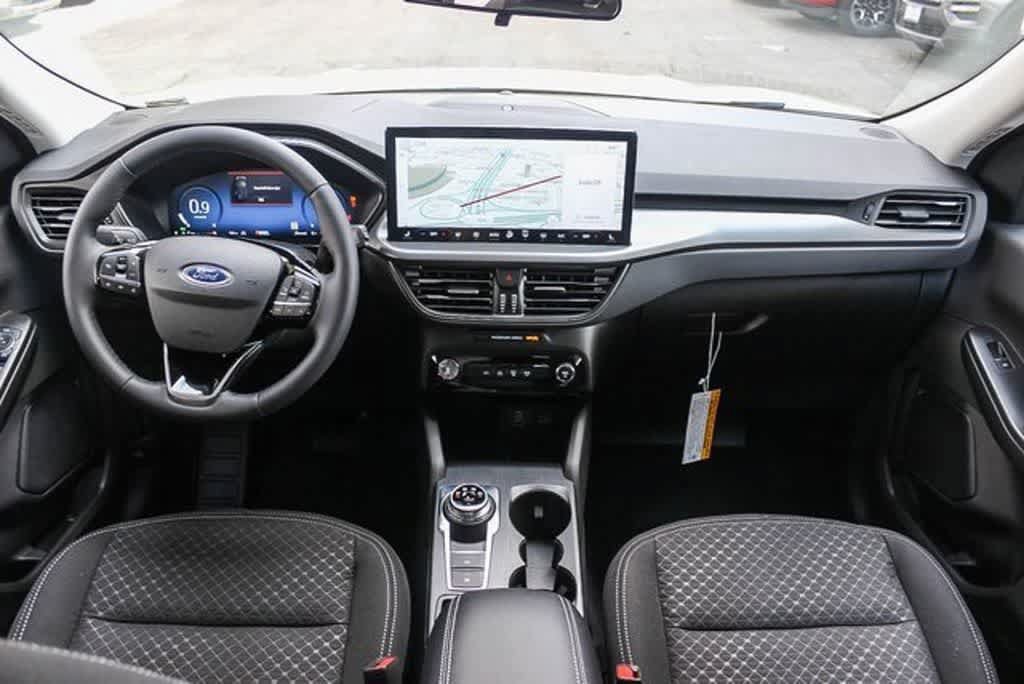 New 2024 Ford Escape Active w/ Tech Pack #2 FWD image 10