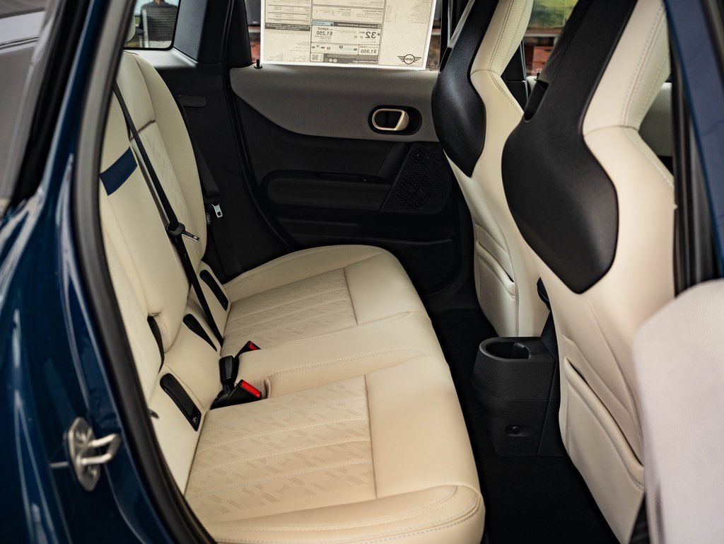 New 2026 MINI Cooper S image 33