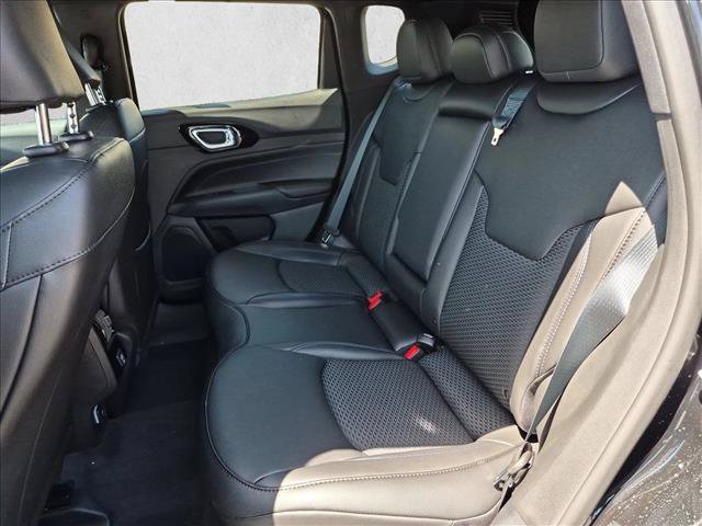 New 2026 Jeep Compass Latitude AWD/4WD image 15