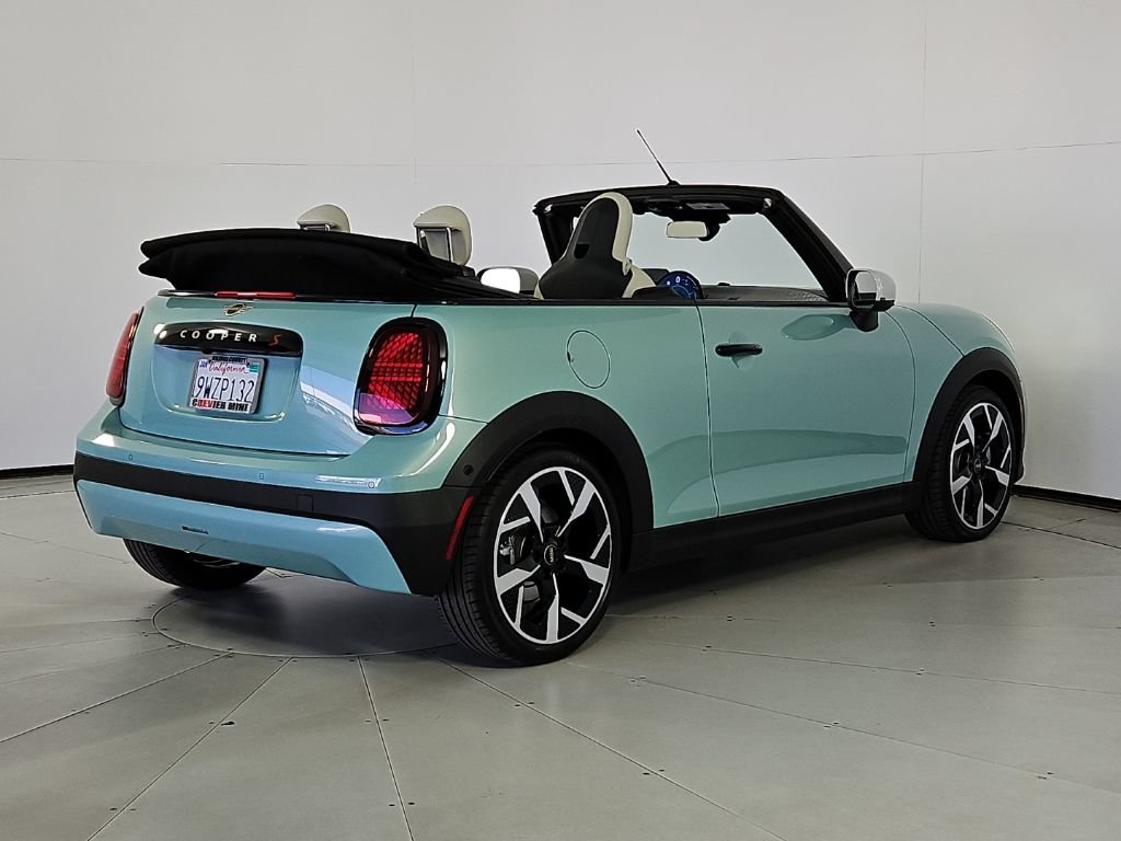 Used 2026 MINI Cooper S FWD image 7