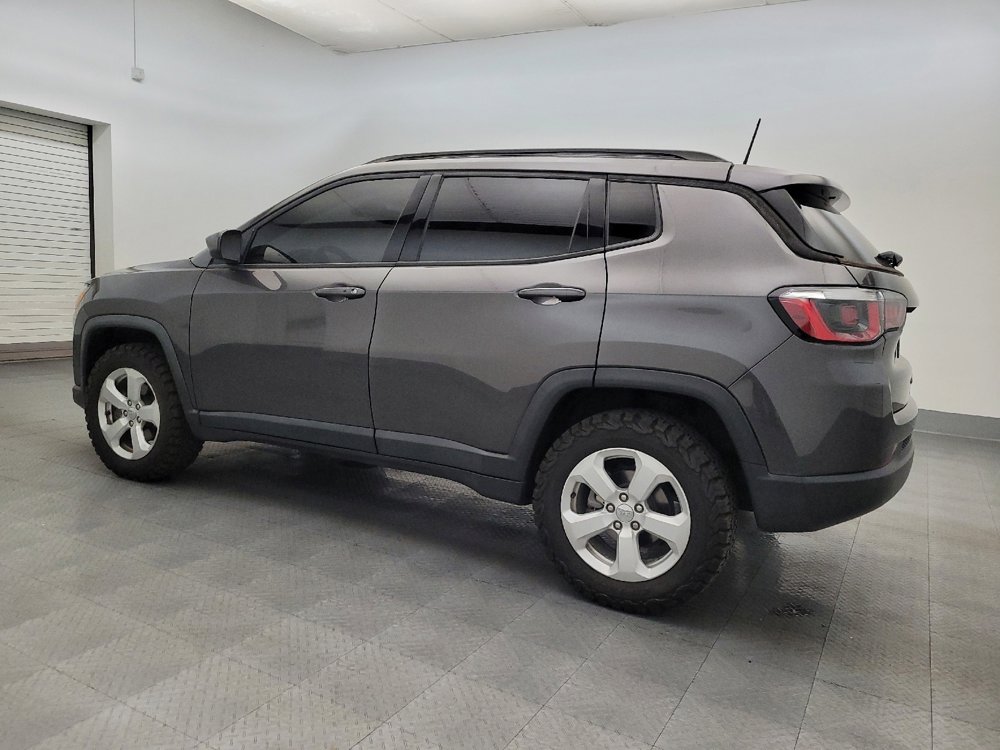 Used 2020 Jeep Compass Latitude image 3