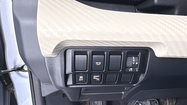 Used 2022 Subaru Ascent Premium image 35