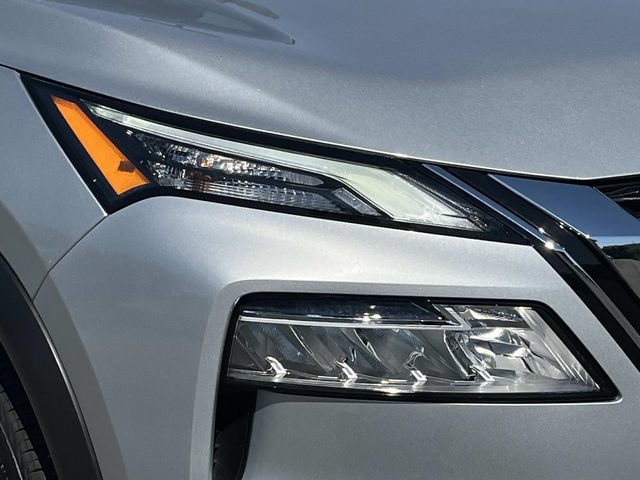 Used 2021 Nissan Rogue SL FWD image 9