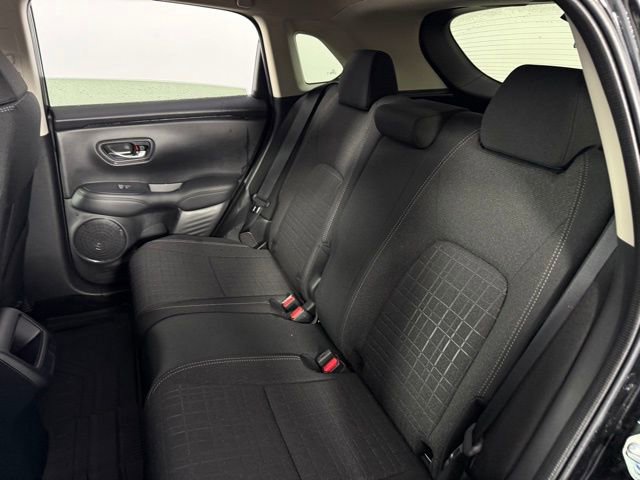Used 2025 Honda HR-V LX image 16