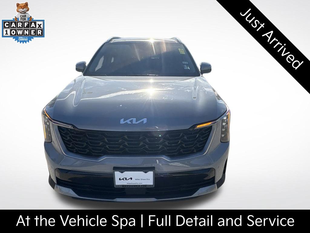 Certified 2026 Kia Sorento S w/ S Panoramic Sunroof Package FWD image 3