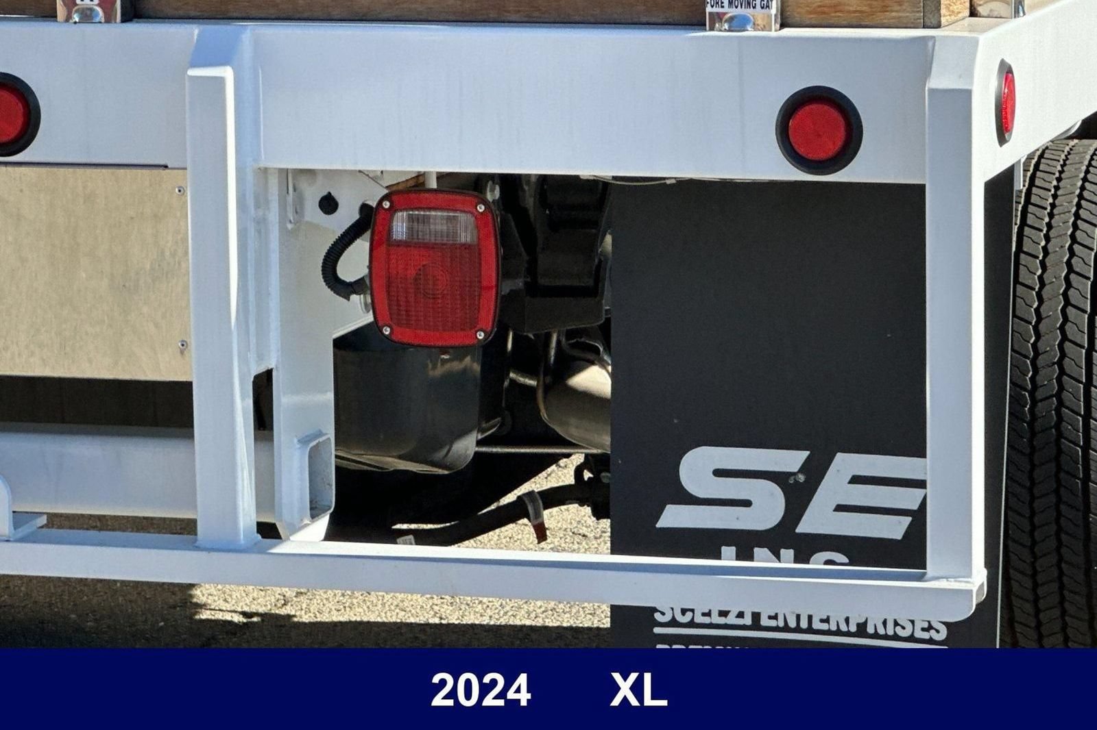 Used 2024 Ford F450 XL w/ XL Chrome Package RWD image 33