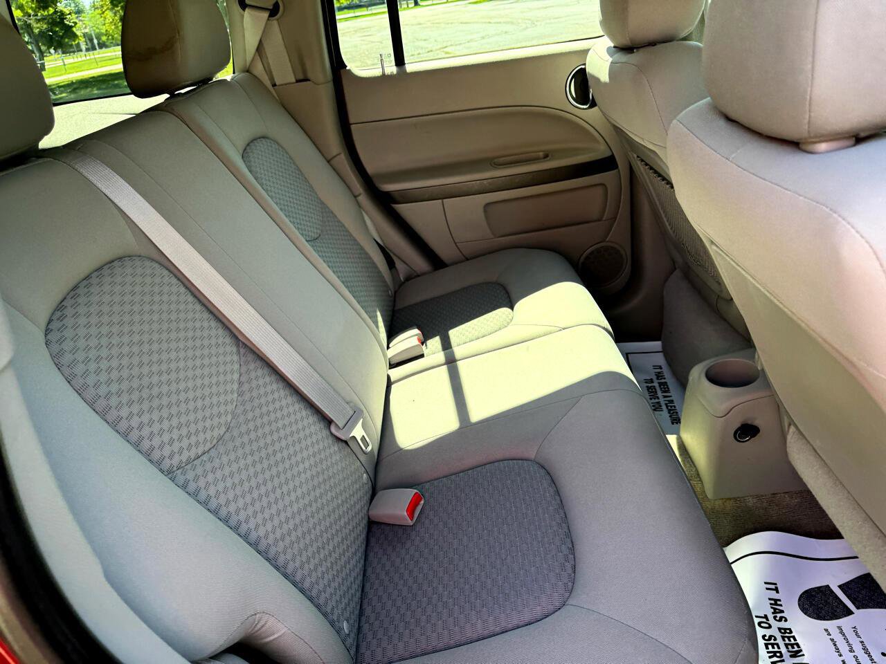 Used 2008 Chevrolet HHR LT w/ Enhanced Safety Package FWD image 34