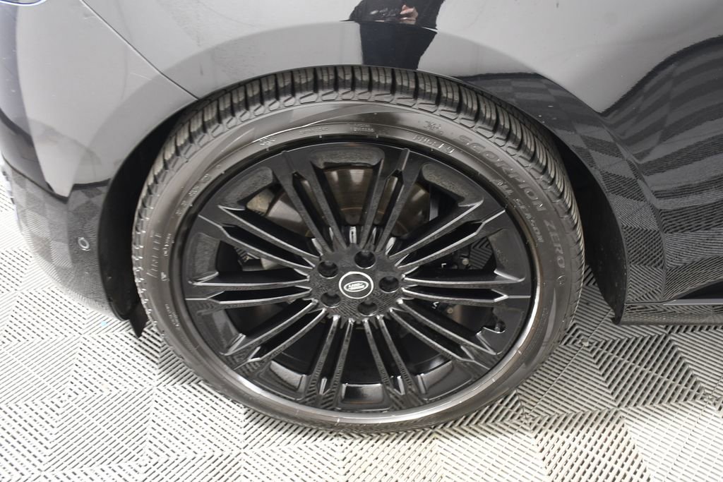 Used 2023 Land Rover Range Rover SE AWD/4WD image 11