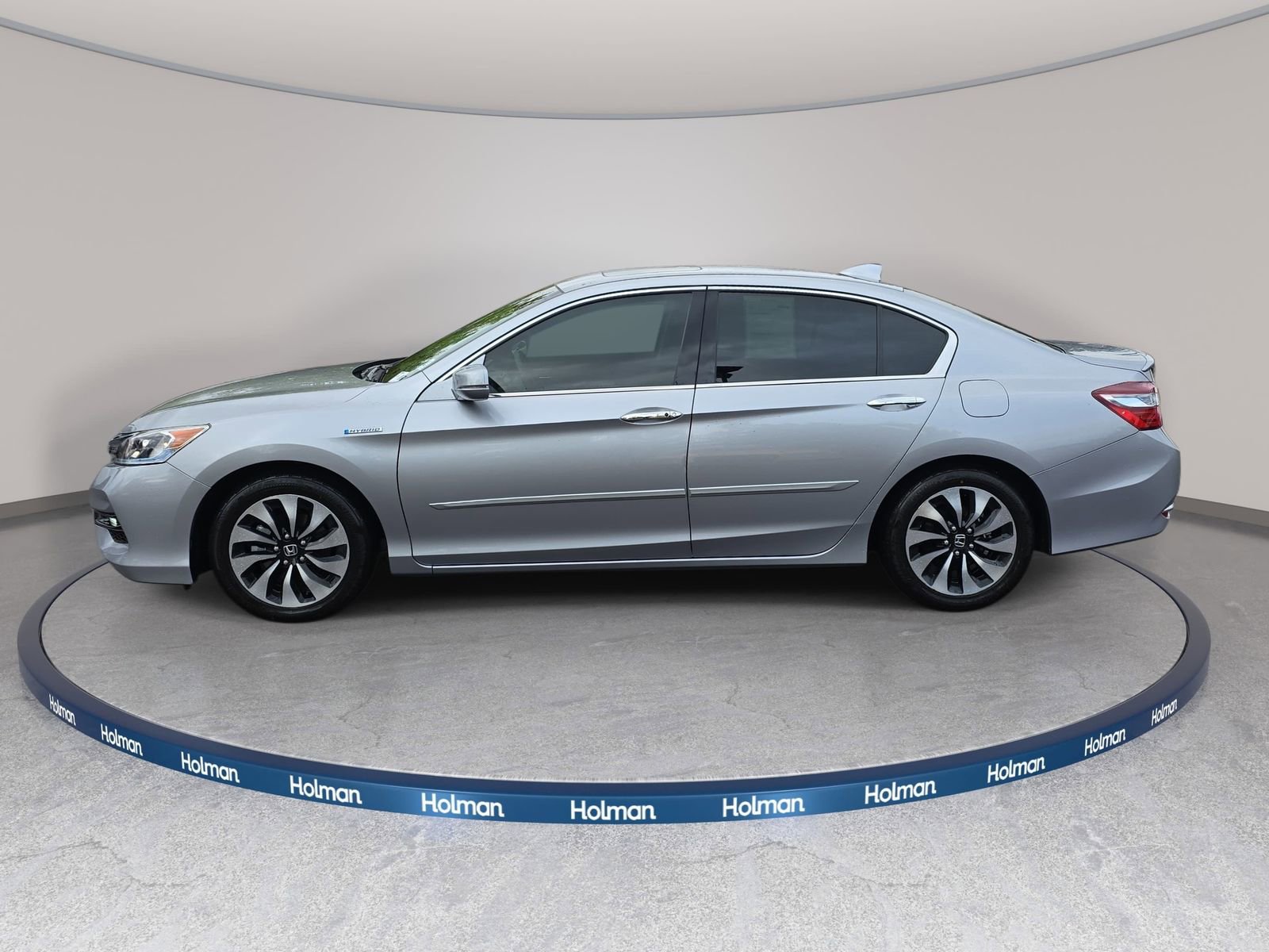 Certified 2017 Honda Accord EX-L image 9
