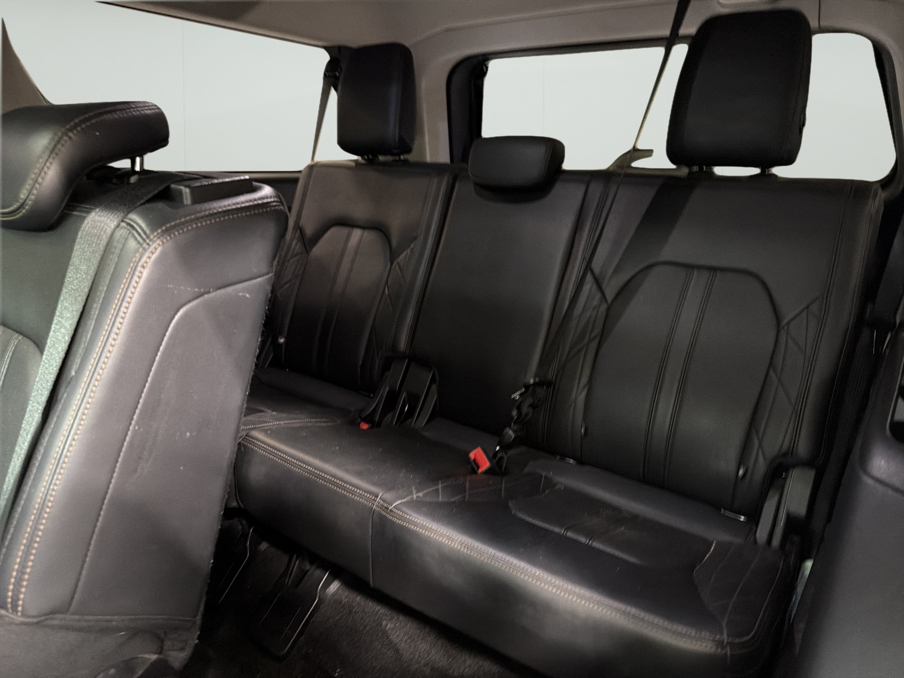 Used 2018 Ford Expedition Max Platinum RWD image 11