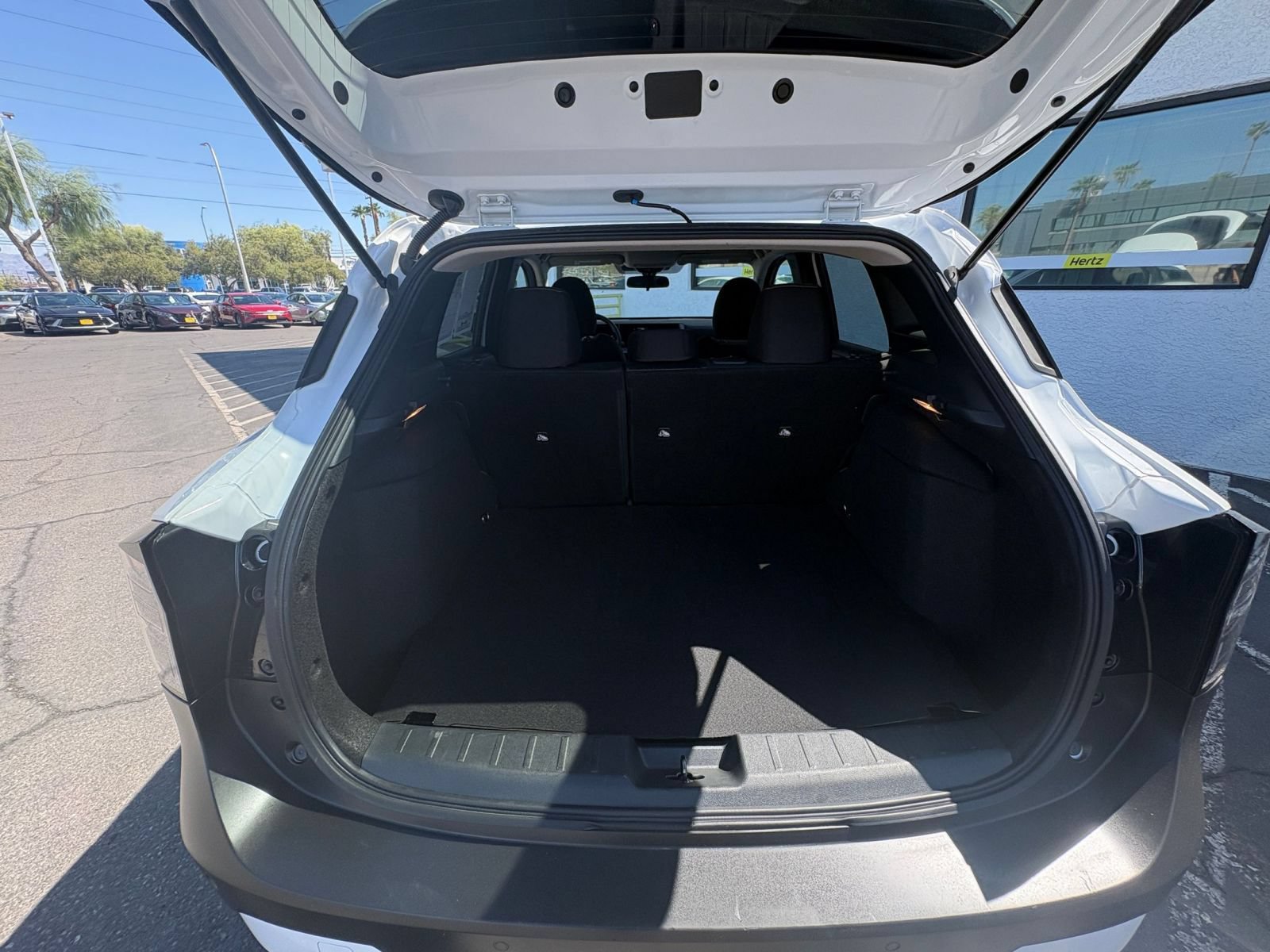 Used 2026 Nissan Kicks SV w/ Cold Weather Package AWD/4WD image 30