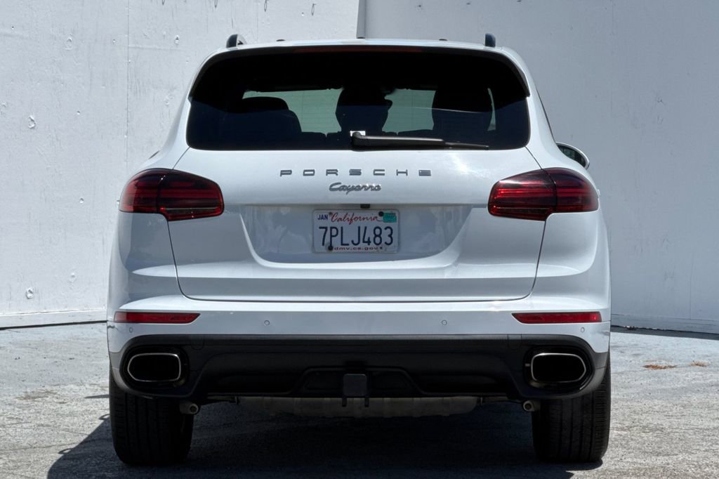 Used 2016 Porsche Cayenne AWD/4WD image 4