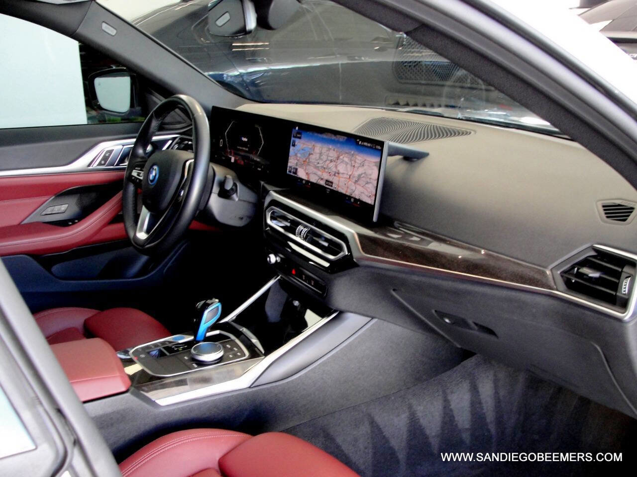 Used 2023 BMW i4 eDrive40 image 33