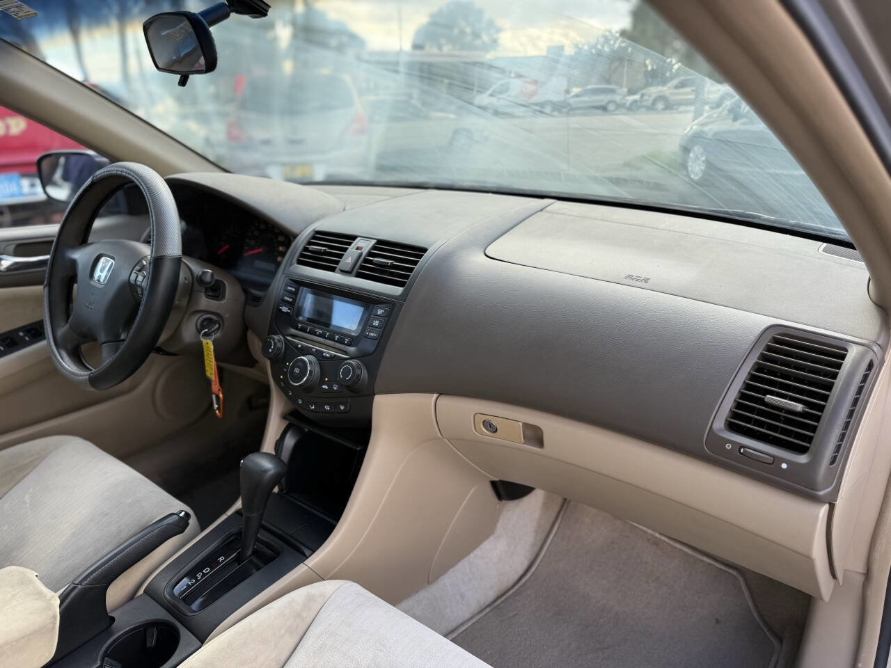 Used 2004 Honda Accord LX image 24