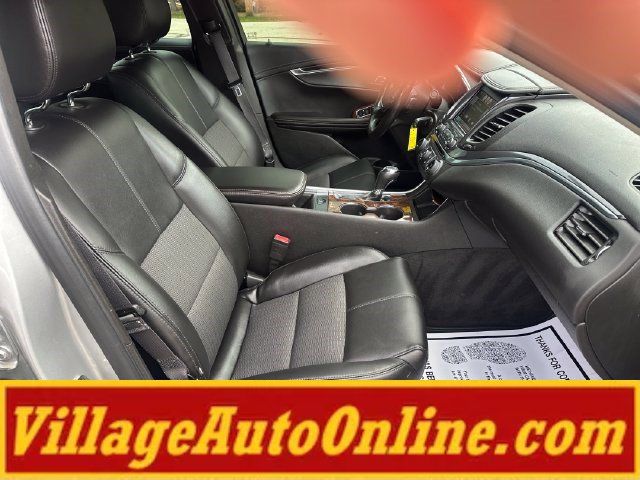 Used 2015 Chevrolet Impala LT w/ Convenience Package FWD image 33