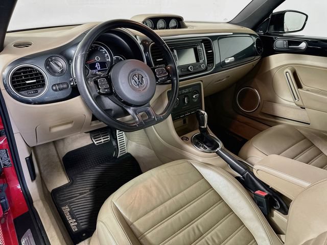 Used 2013 Volkswagen Beetle Turbo FWD image 10